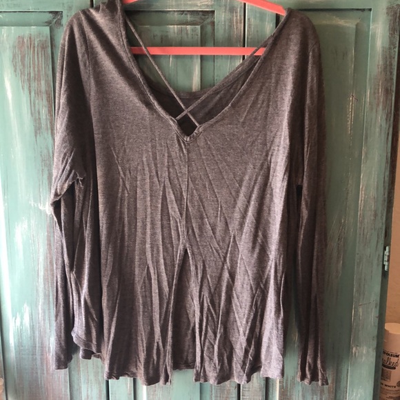 Forever 21+ Criss-cross V-Neck Back Tee - Picture 3 of 4